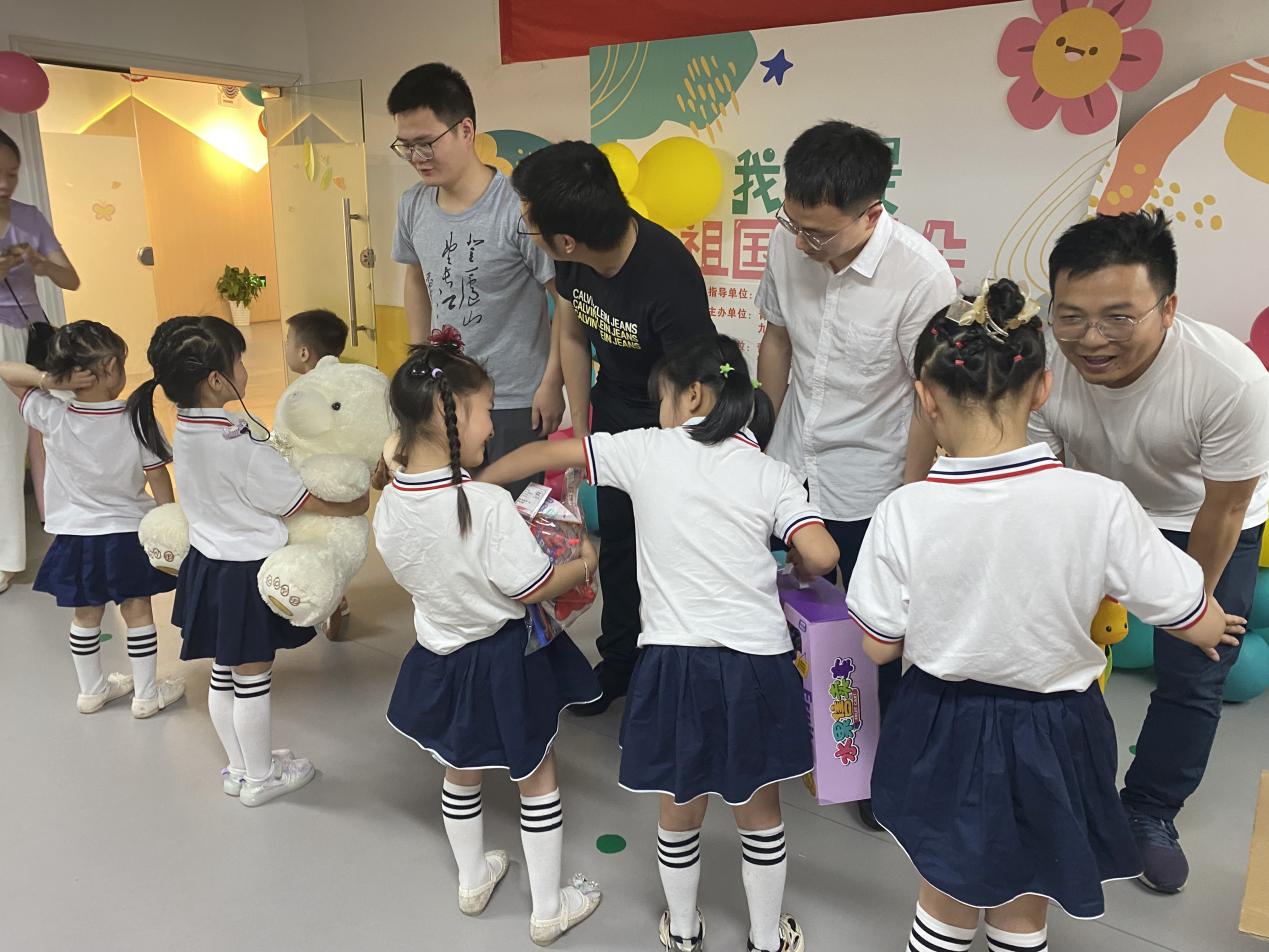 fa3d76865f604aa68c2bec301941f3a2.jpg
